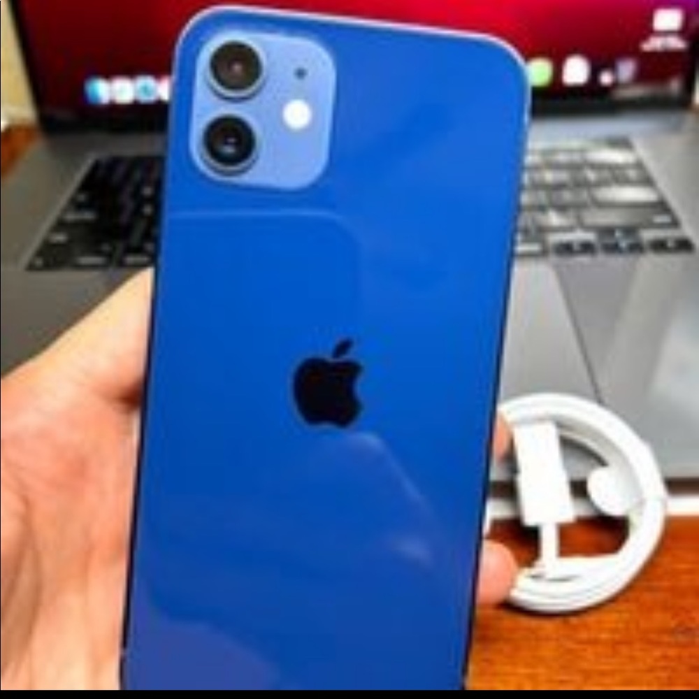 iPhone 12